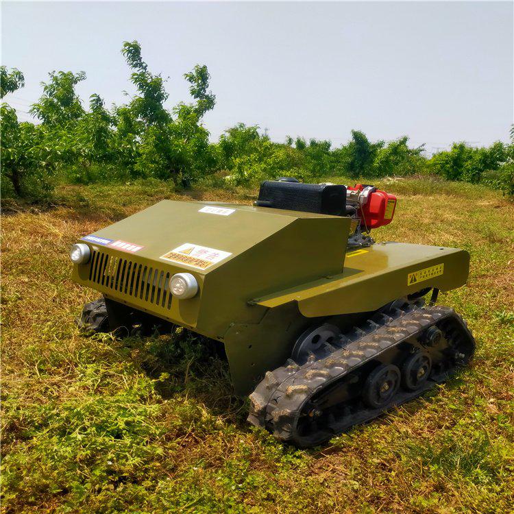 初学者必知!履带式割草机的使用技巧-河南雷力机械制造有限公司