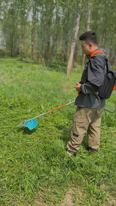 怎样正确操作割草机-河南雷力机械制造有限公司
