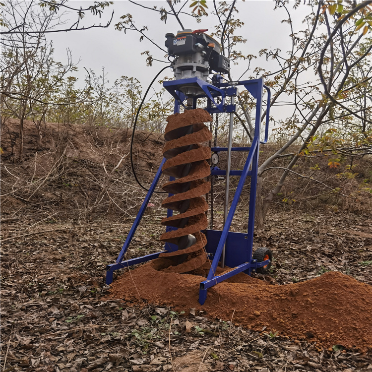 挖2米深的电杆洞的机硬土轻松应对-河南雷力机械制造有限公司
